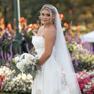 Meet your Posher, Brooke